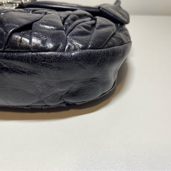 Authentic Miu Miu Navy Matelasse Leather Hobo - Picture 4 of 14